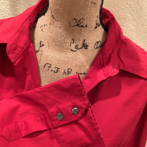 Women’s New York & Co Collar Button Down Long Sleeve Top - Picture 5 of 9